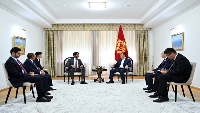 Президент Садыр Жапаров принял министра экономики ОАЭ Абдуллу бин Таук Аль-Марри