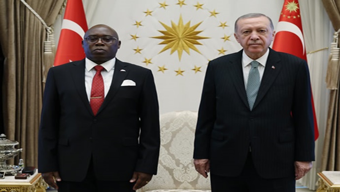 Kenya büyükelçisinden güven mektubu