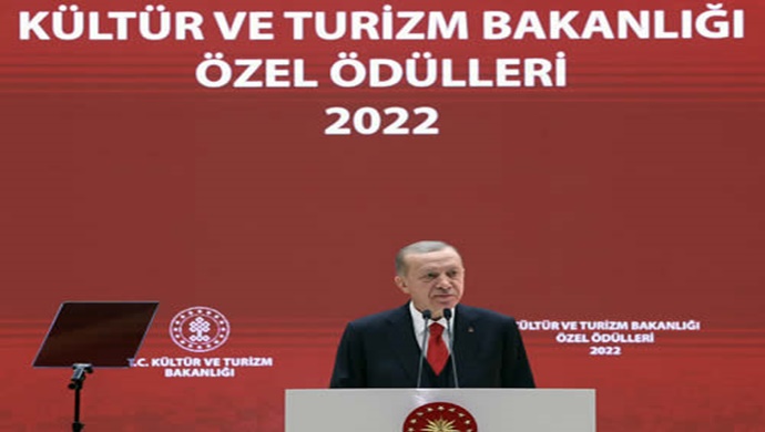 Cumhurbaşkanı Erdoğan, Kültür ve Turizm Bakanlığı Özel Ödülleri Töreni’ne katıldı